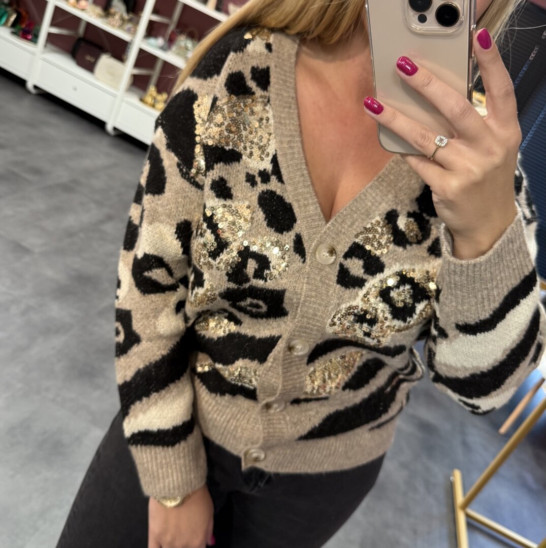 Leopard vest
