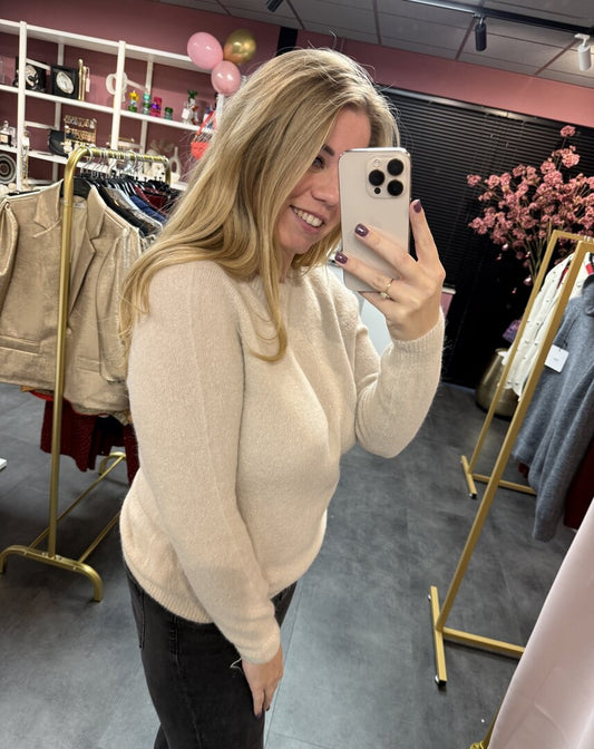 Basic trui licht beige