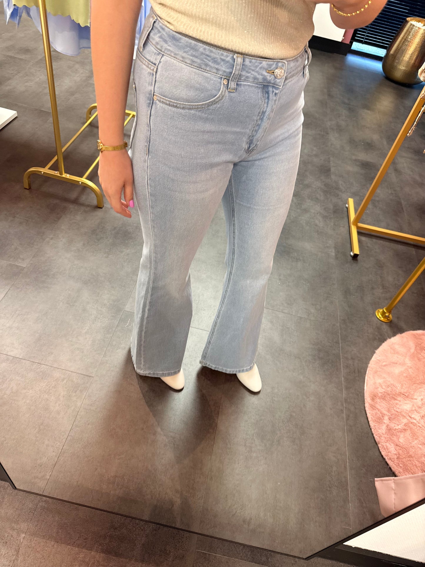 Jeans queen of hearts flared model