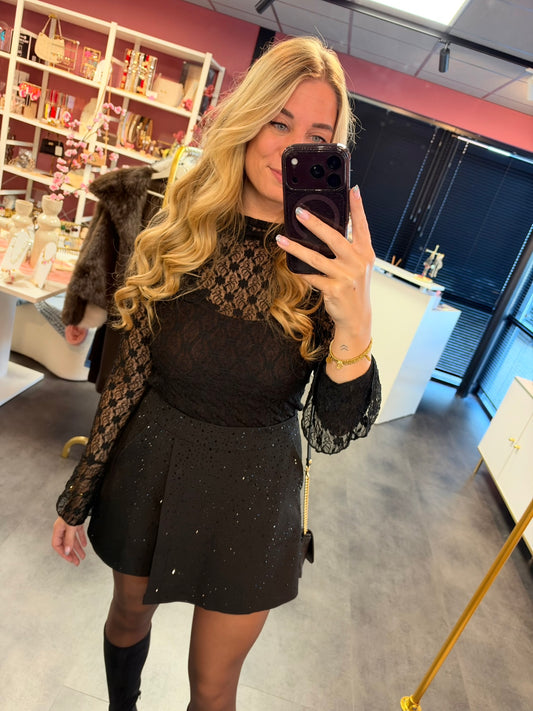 Musthave strass skort zwart
