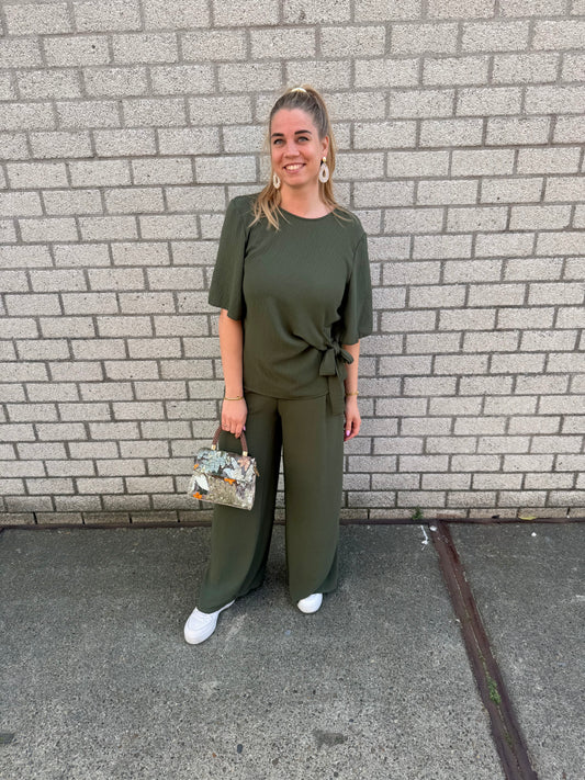 Set Louise army green ( PRE-ORDER)