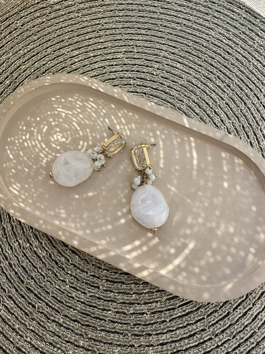 Oorbel wedding guest wit