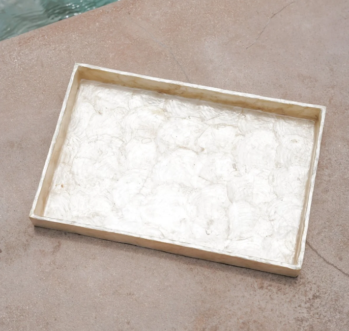 The Capiz plate - goud