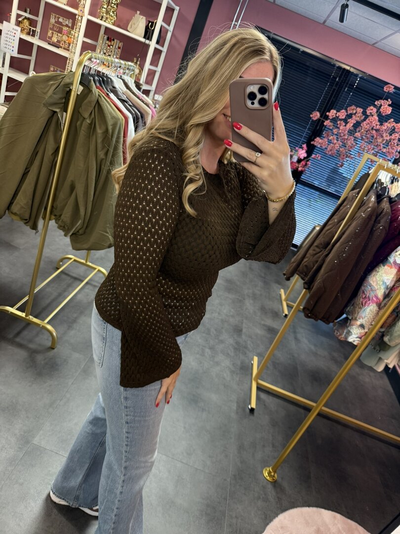 By Swan - shirt bruin met faired mouw