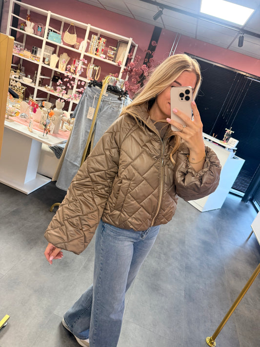 Jas taupe met wijde mouw
