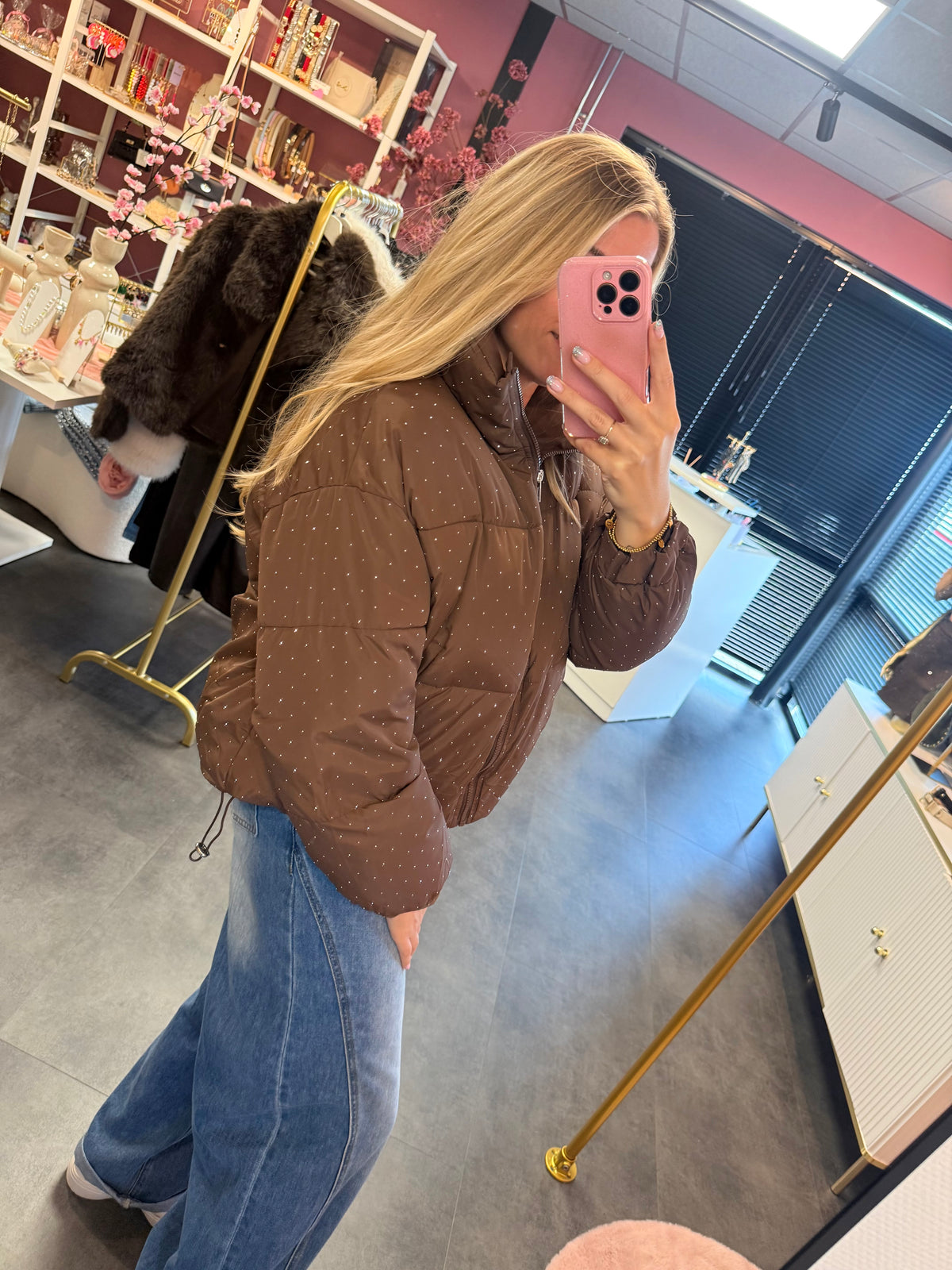 Sparkle puffer jas bruin