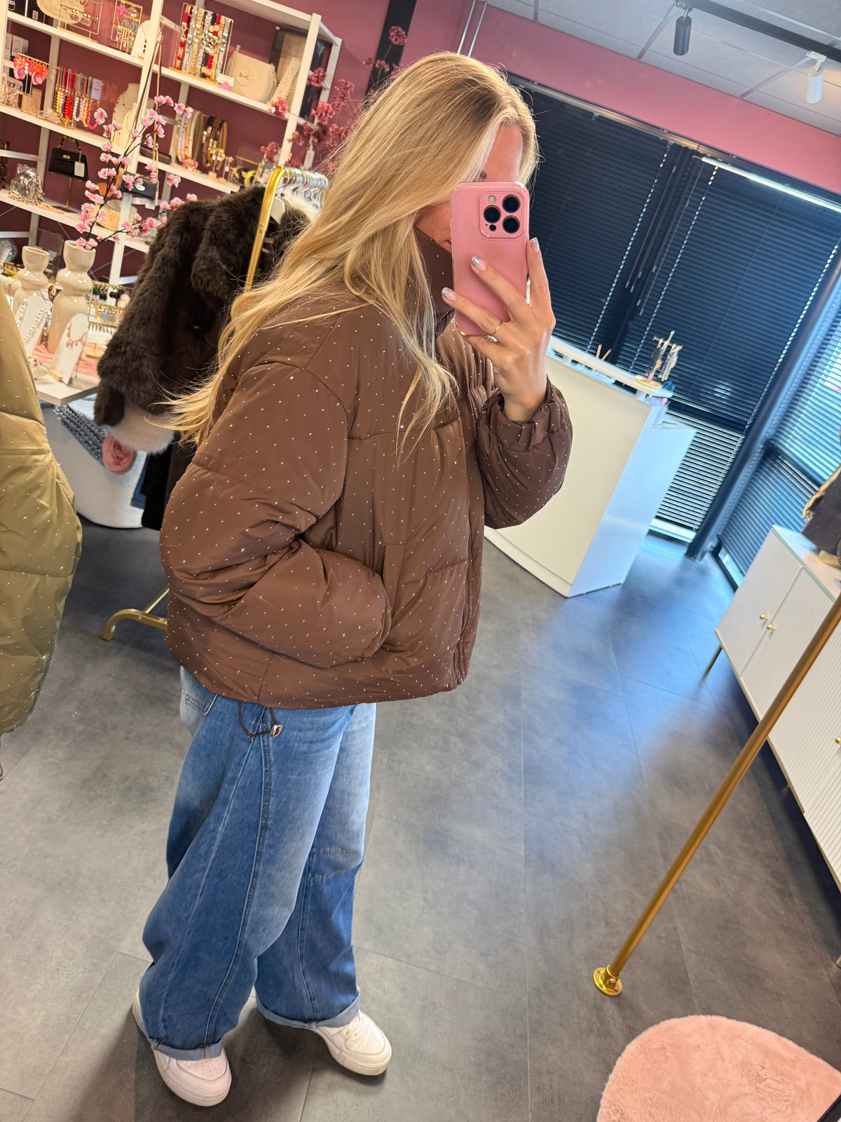 Sparkle puffer jas bruin