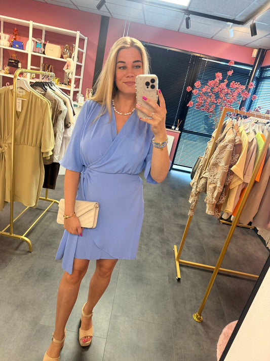 Jurk met knoopdetail - blauw
