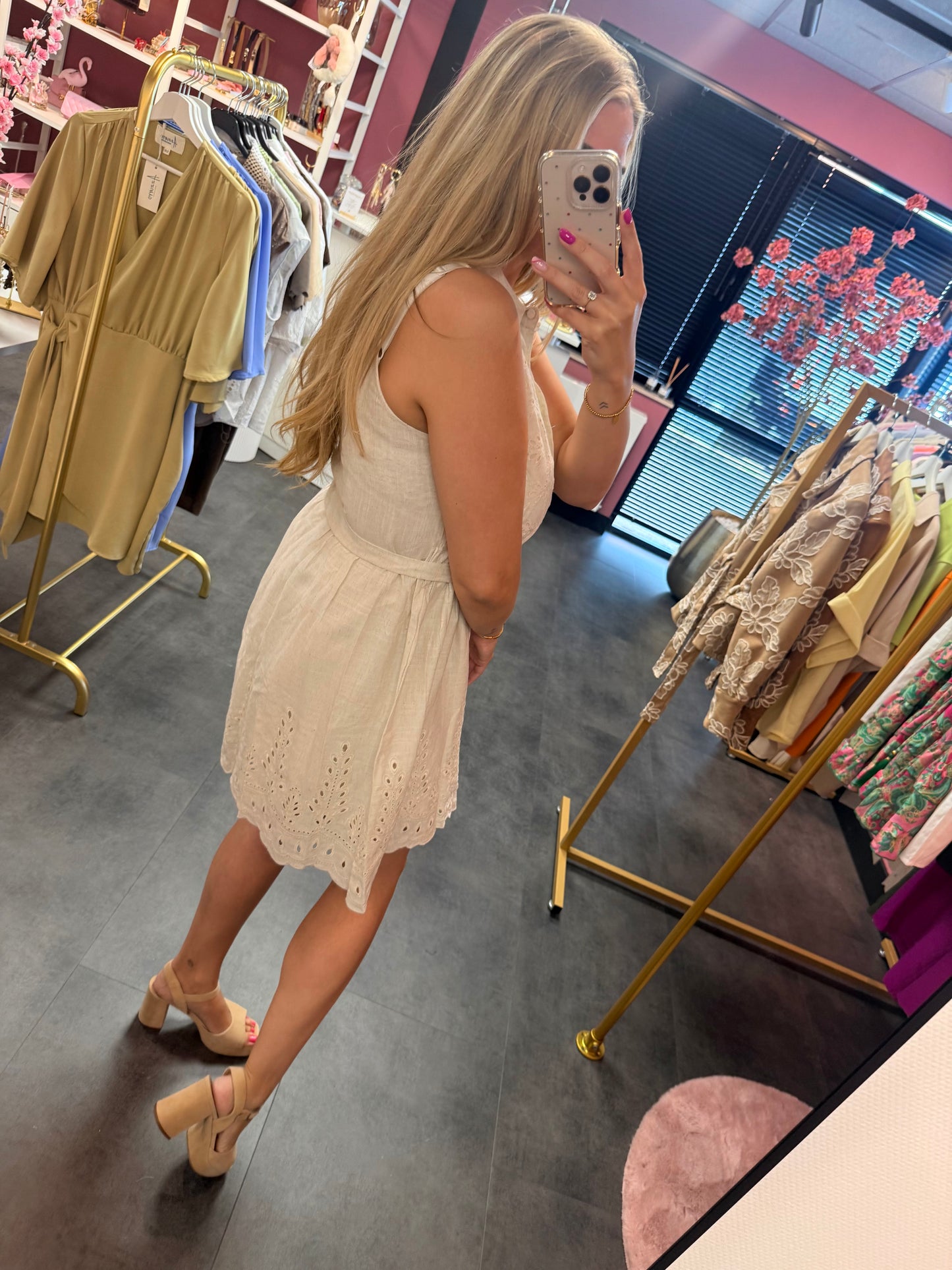 Jurk Lieke beige