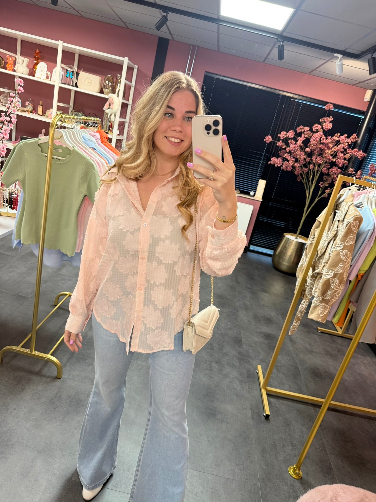 Roze blouse Noor