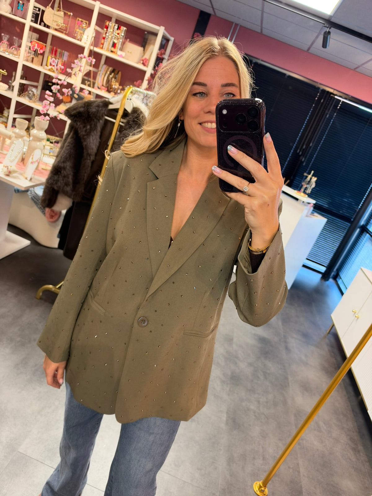 Ambika blazer groen met strass stenen