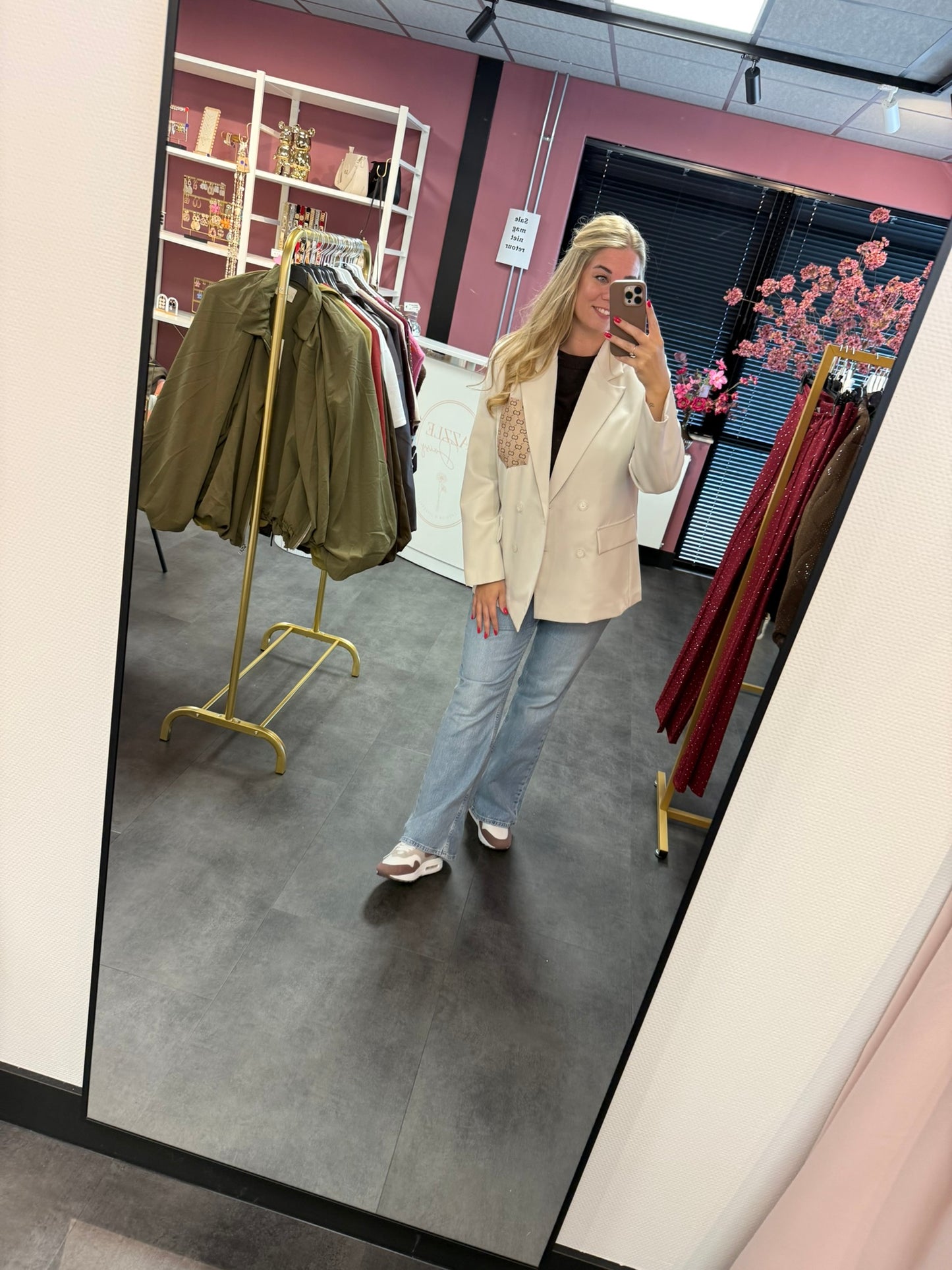 Inspired Lichte beige blazer